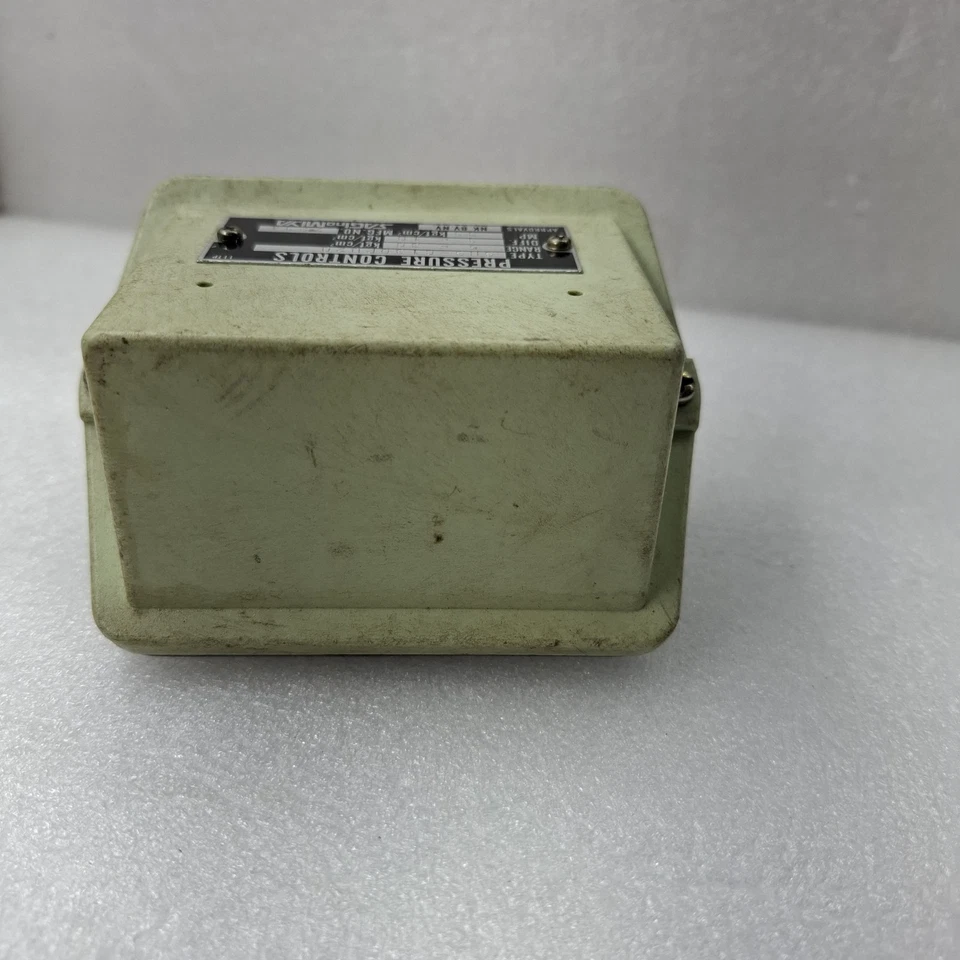 SAGInoMIYA SNS-C130PU20 Pressure Controls Range 5~30 Diff. 3~10